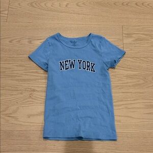 Brandy Melville blue New York shirt never worn